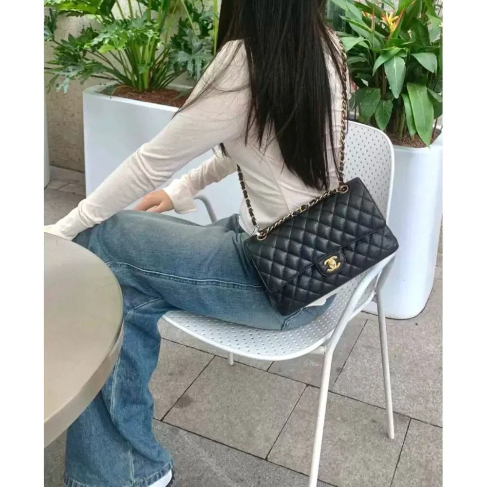 Chanel Women Pre-Loved Bag Very Good Condition